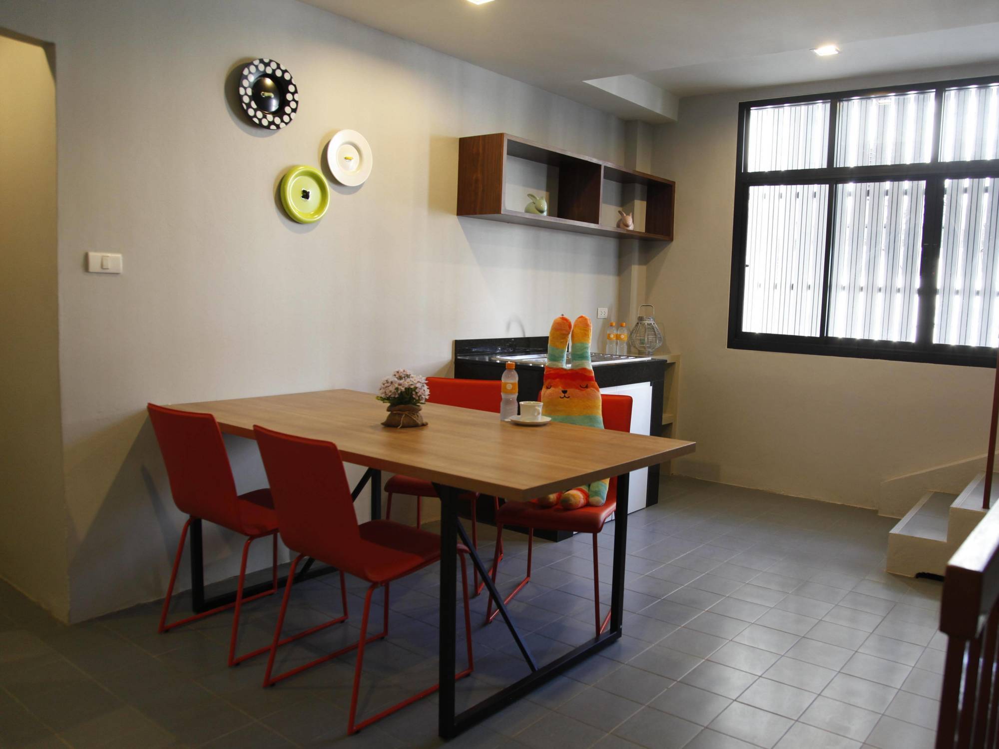 Oyo 501 At Night Hostel Phuket Extérieur photo